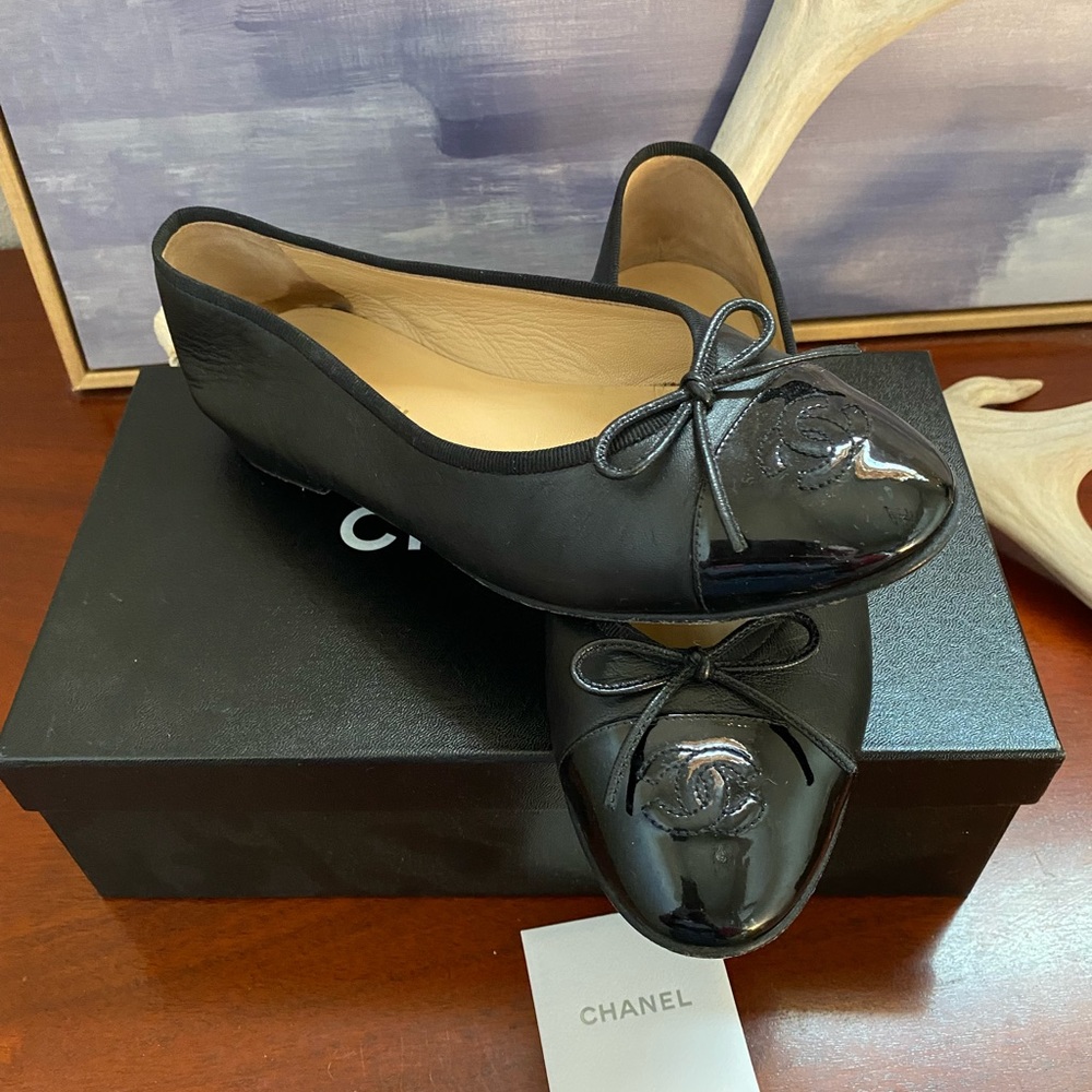 Chanel ballet flats